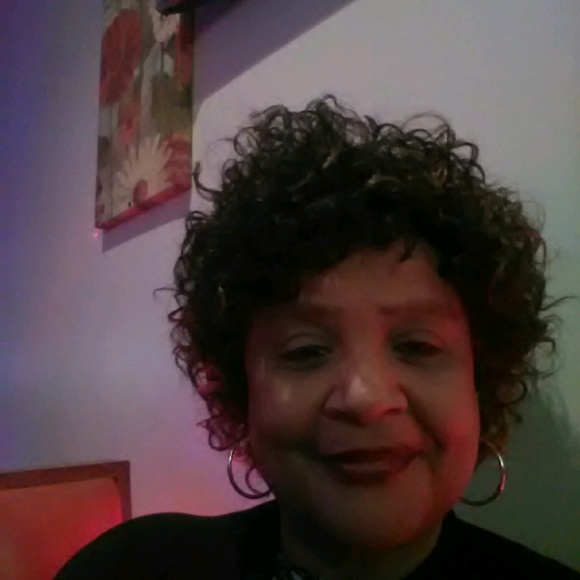 Meet your Posher, Nancy - Picture 1 of 1